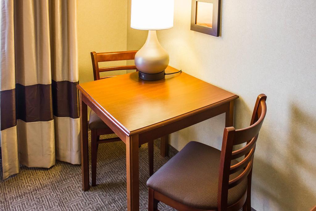 Comfort Inn Guilford Near I-95 Dış mekan fotoğraf