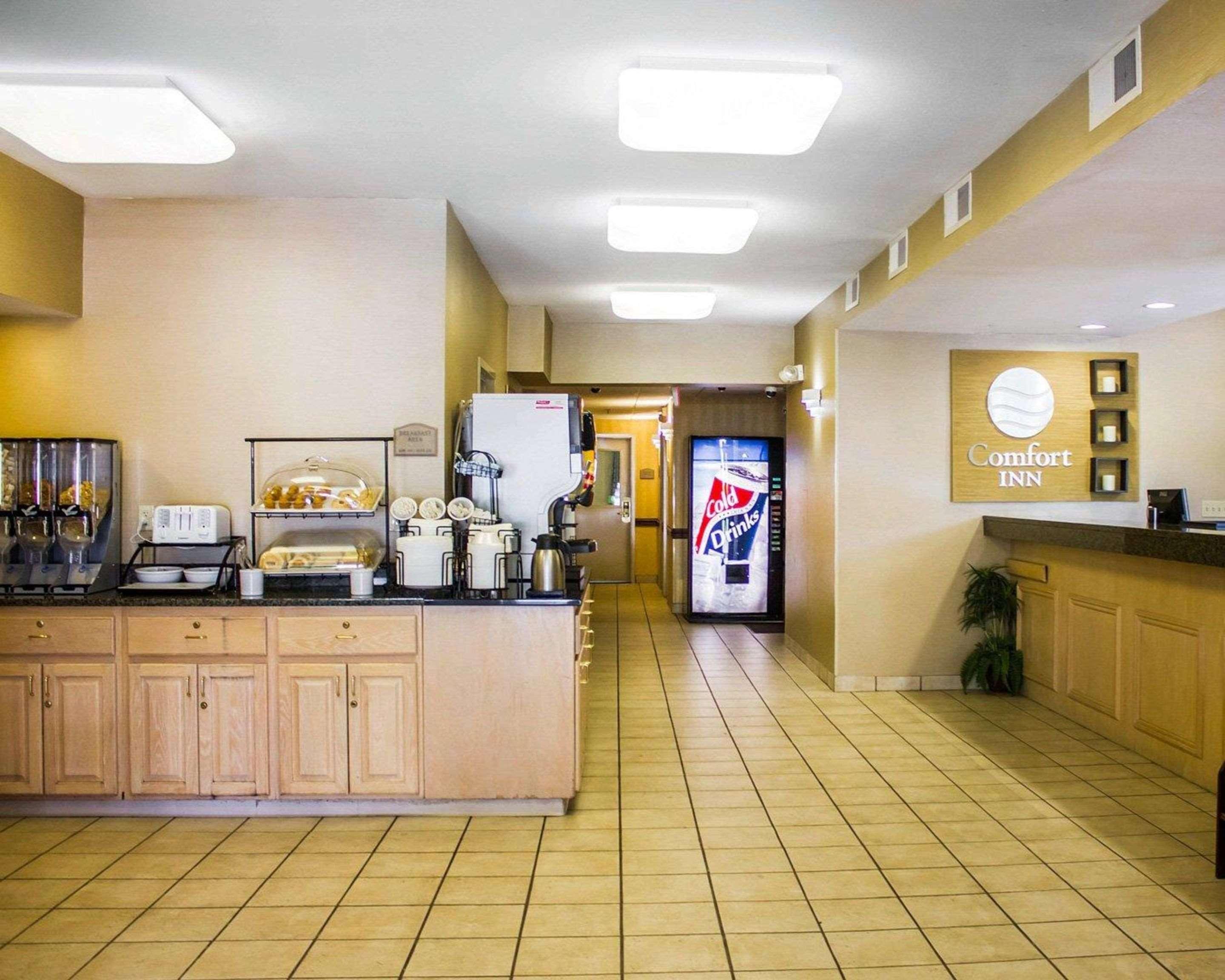 Comfort Inn Guilford Near I-95 Dış mekan fotoğraf