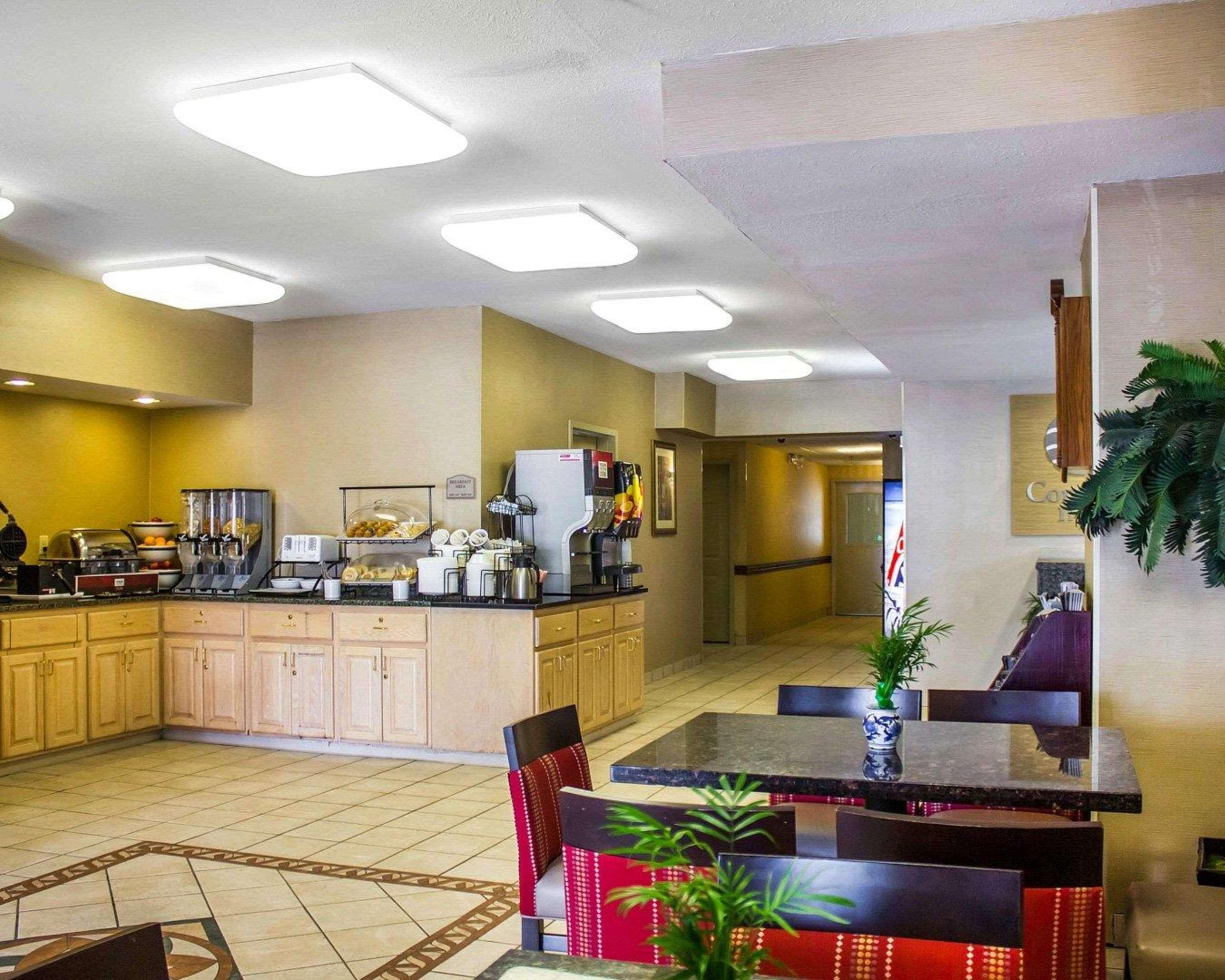 Comfort Inn Guilford Near I-95 Dış mekan fotoğraf