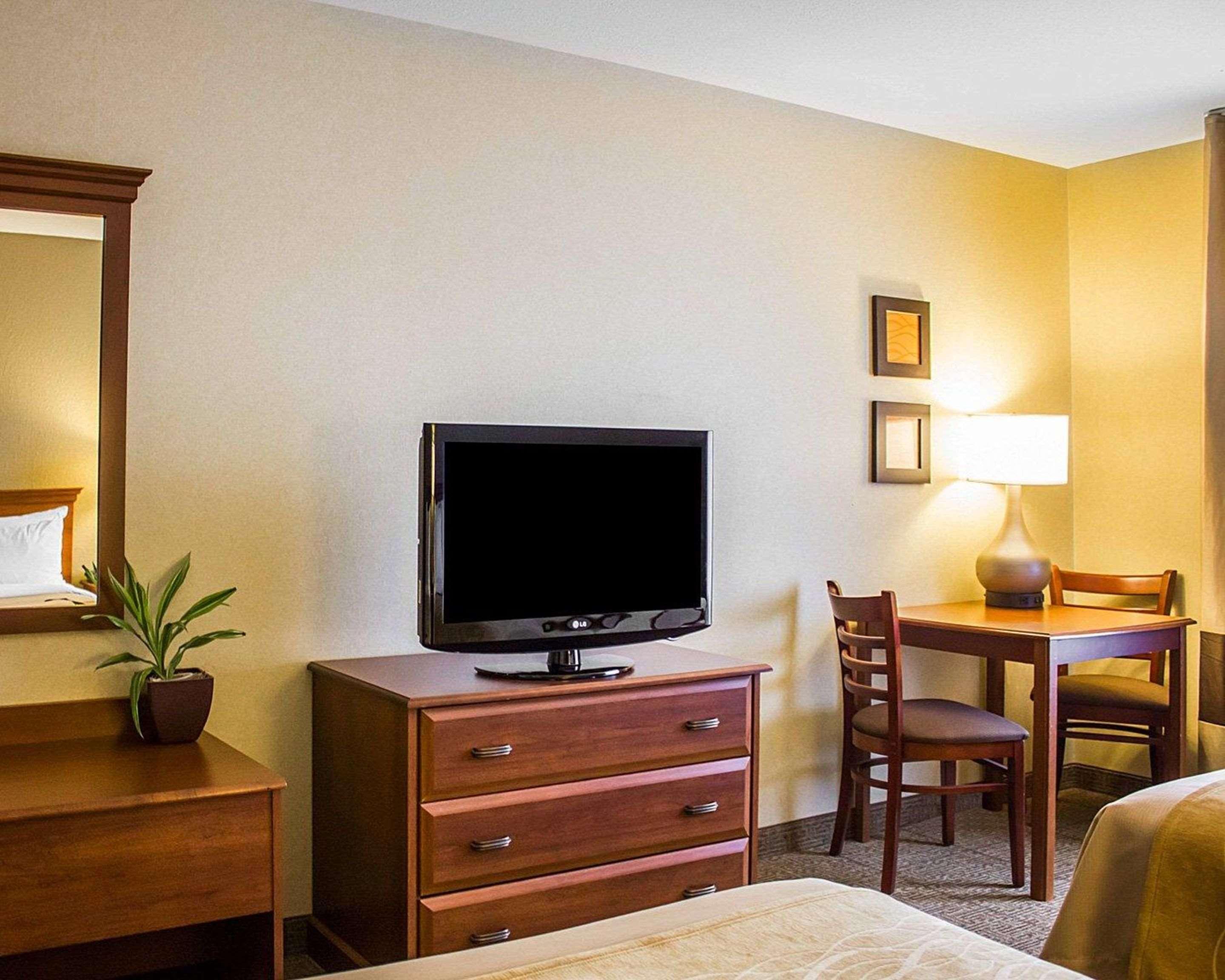 Comfort Inn Guilford Near I-95 Dış mekan fotoğraf