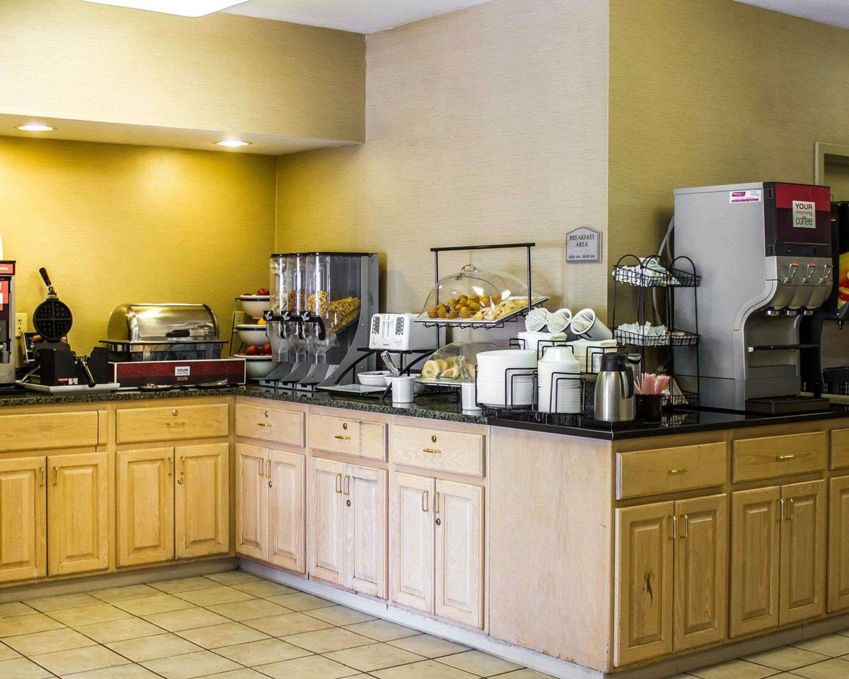 Comfort Inn Guilford Near I-95 Dış mekan fotoğraf