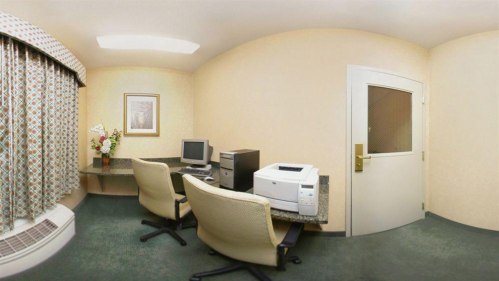 Comfort Inn Guilford Near I-95 Dış mekan fotoğraf